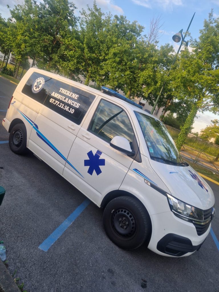 Therene Ambulances véhicule AMBULANCE